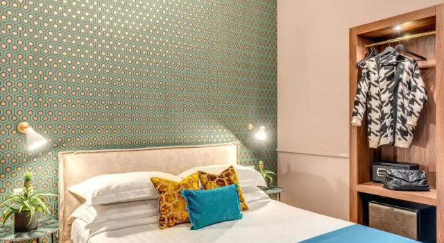 Двухместный номер Deluxe с балконом Tree Charme Parliament Boutique Hotel