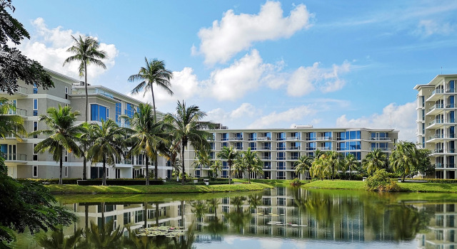 Splash Beach Resort 