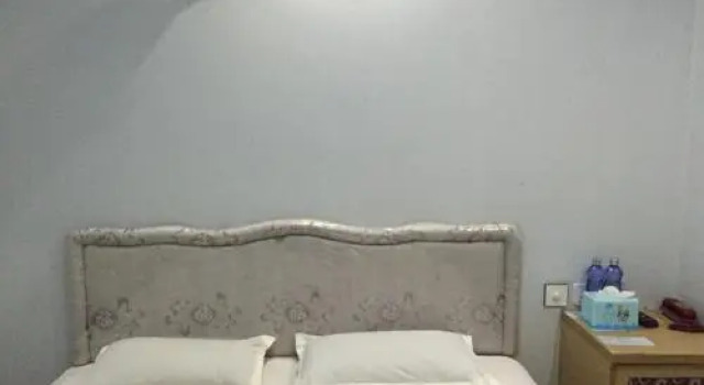 Myanmar Golden Land Guest House, Забронировать Гостевой дом Гостевые дома Янгон, рядом с Sein Yaung Chi Pagoda, Гостевой дом