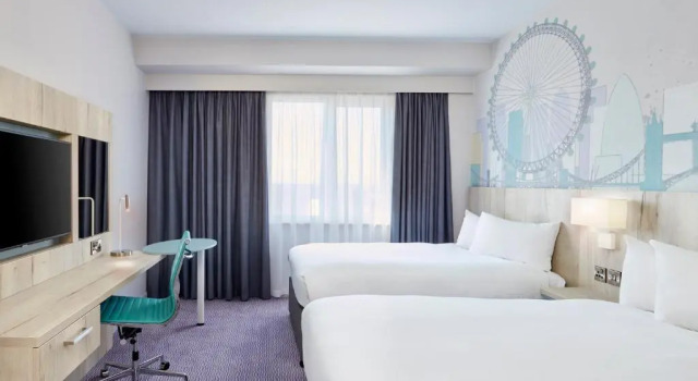 Семейный номер Standard Leonardo Hotel London Croydon