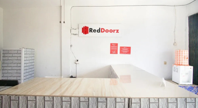 RedDoorz near Mall Abepura, Rezervasyon Otel Abepura Papua