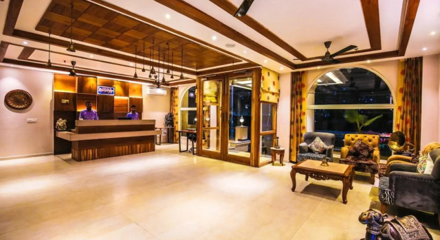 HOTEL KAVERI , a boutique hotel, Réserver Hôtel Zirakpur Haryana