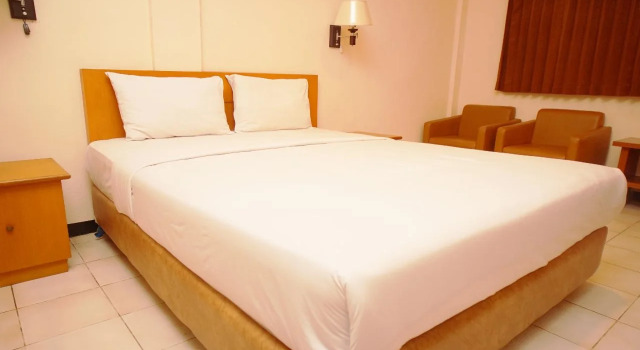 Nhu Phuc Hotel by OYO Rooms, Забронировать Отель Bad Gastein Хошимин, рядом с Парк Тао Дан