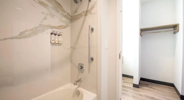 Номер Standard Express Inn & Suites