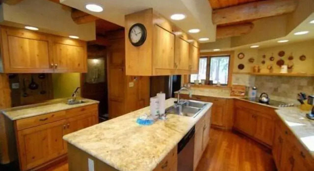 Lenawee Log Home In Dillon