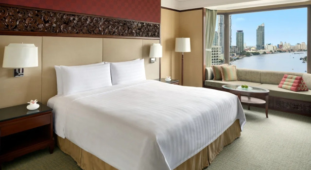 Двухместный номер Shangri-La Wing Deluxe с видом на реку Shangri-La Bangkok