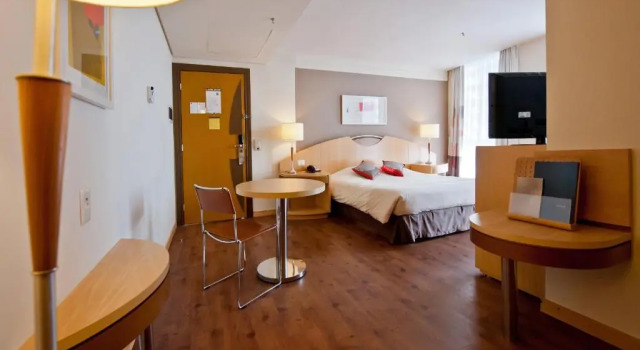 Полулюкс Отель Nacional Inn Jaragua Sao Paulo