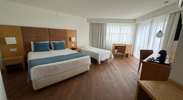 Hotel Atlantida Sol, Rezervovat Hotel Hotely v Beira Alta s bazénem, Bazén