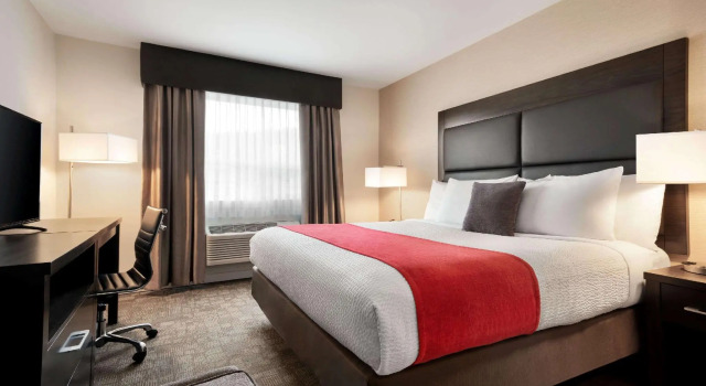 Двухместный номер Standard Days Inn by Wyndham 100 Mile House