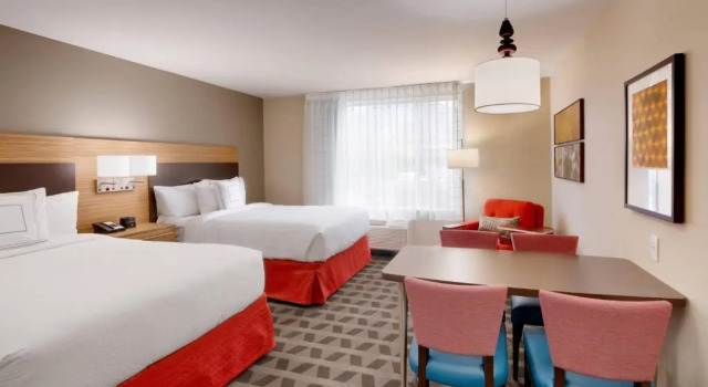 Четырёхместная студия с видом на город TownePlace Suites by Marriott Salt Lake City Draper