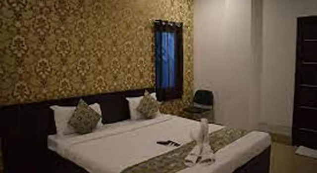 Hotel 24 Carrat