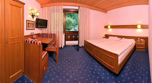 Номер Economy Hotel Pontives