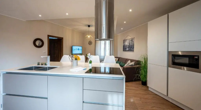 Апартаменты Modern apartment in Gravedona - Larihome A14