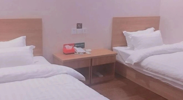 Oyo Zhuji Hi Wave Hotel, Varaa Hotelli Shaoxing Zhejiang