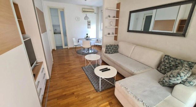 Belville City apartment, Buchen Sie Ferienwohnung Belgrad Zentralserbien