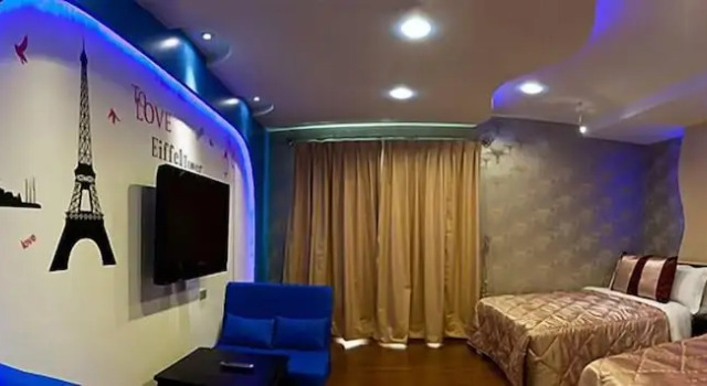 Четырёхместный семейный номер Standard с балконом и рядом с пляжем Ibiza Inn Kenting