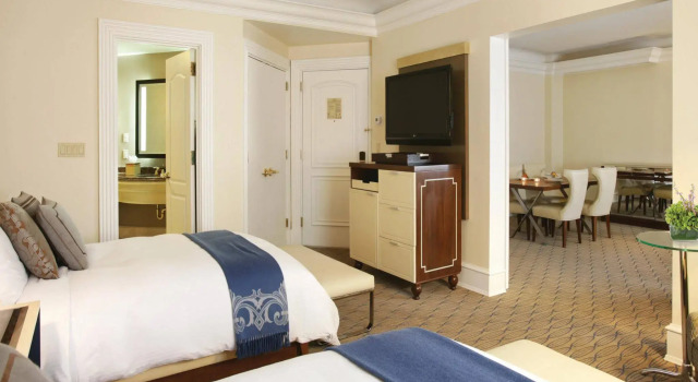 Hotel Seville NoMad - The Unbound Collection by Hyatt, Забронировать Отель Отели Нью-Йорка с парковкой, рядом с 42-я улица - Брайант-парк, Парковка