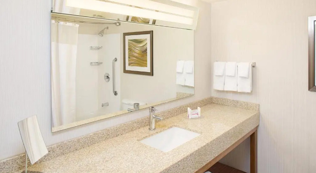 Номер Standard Courtyard by Marriott Sacramento Midtown