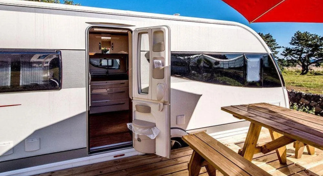 Jeju Pine Beach Pension, Забронировать Отель Отели Согвипхо с парковкой, Парковка