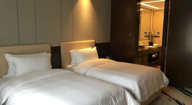 Двухместный номер Standard с балконом Ramada Huizhou South