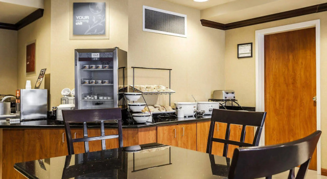 Comfort Inn Kansas City / Airport