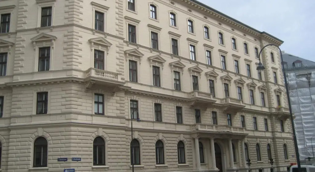 KH Apartments