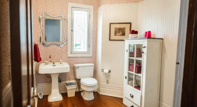Люкс Royal Sugar Magnolia Bed & Breakfast