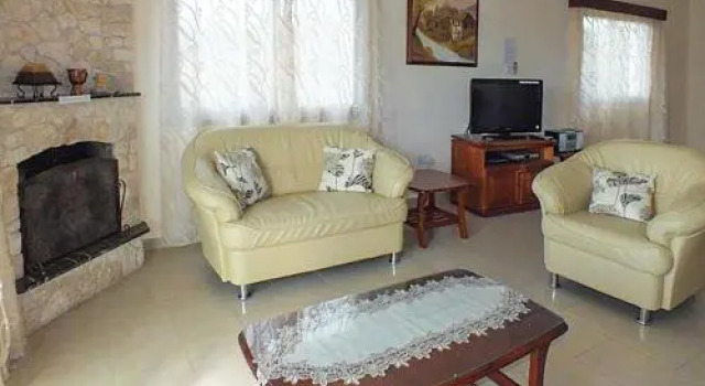 Morfo, Boek Hotel Peyia Paphos