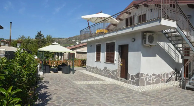 Апартаменты Мансарда с 2 комнатами Casa vacanze "Villa Agropoli"