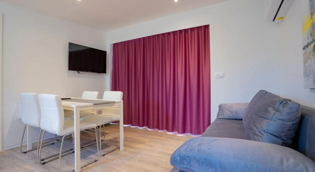 Amazing Home in Sveti Filip i Jakov With 2 Bedrooms and Wifi