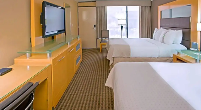 Номер Standard Holiday Inn Port Arthur - Park Central by IHG