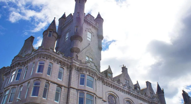 The Hansen Residence - The Citadel
