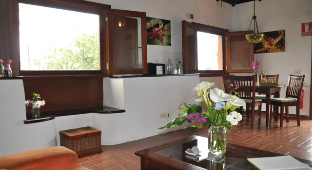 Casa Rural Doña Herminda, Book Hotel Hotels in Tenerife with Parking, Parking
