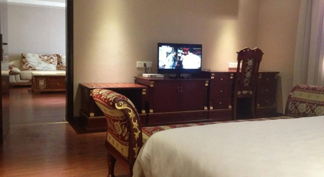 Yeste Hotel Nanning Jinhu Square, Забронировать Отель Бизнес-отели Цинсю, 4* 5*