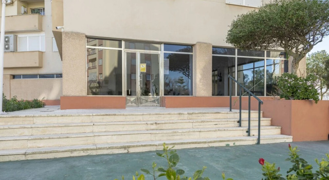 Simplistic Holiday Home in Huelva With Balcony, Rezerwuj Hotel Isla Cristina Huelva