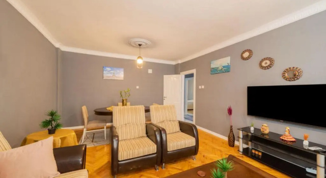 Central Flat Close to the Beach in Muratpasa, Забронировать Отель Муратпаша Анталья, рядом с Парк Ататюрк