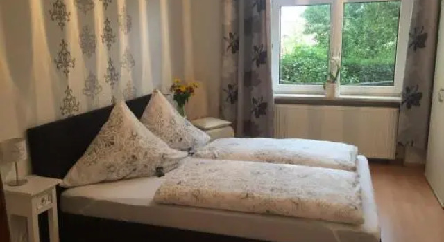 Grüne Insel, Prenota Hotel Hotel a Garz con parcheggio, Parcheggio