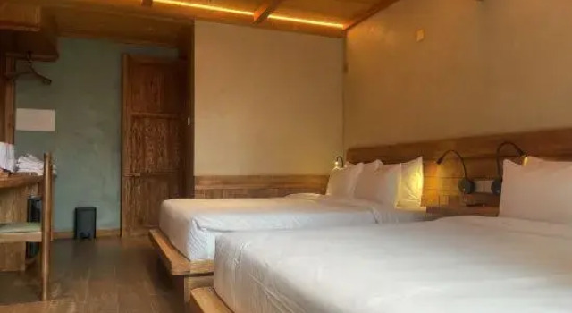 Семейный номер Standard с балконом The Pink Boutique Hotel