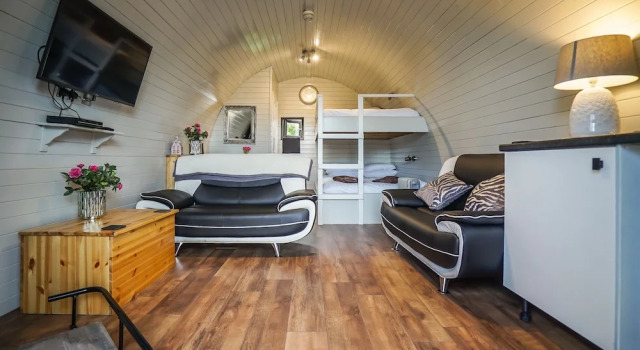 Cheshire Glamping Pods