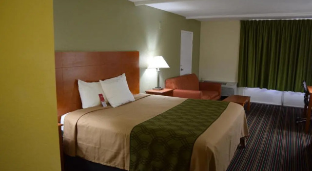 Номер Standard Rodeway Inn Stone Mountain