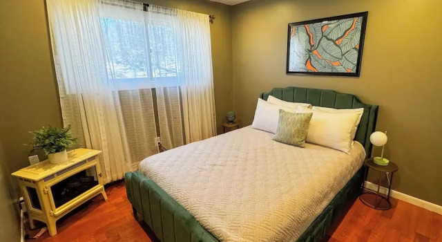 Номер Standard The Springs Motel