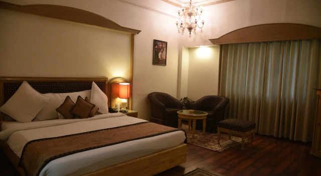 Hotel Kamal Palace, Prenota Hotel Hotel SPA a Punjab, SPA