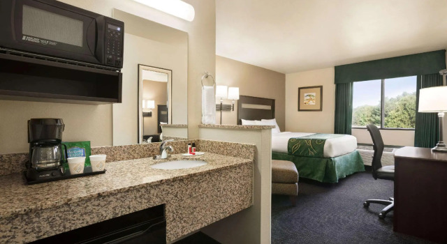 Двухместный номер Standard Travelodge by Wyndham Brunswick near Fredrick