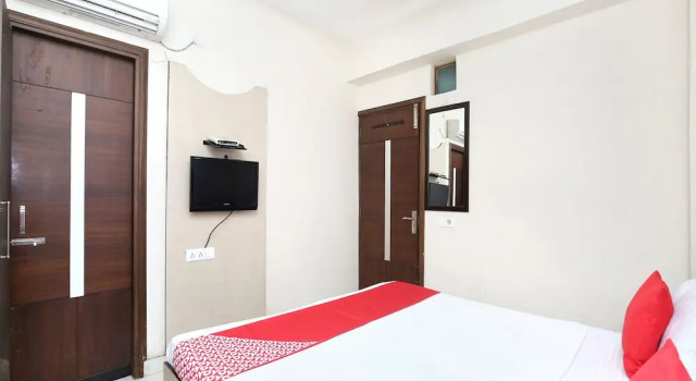 OYO 16829 Hotel City Night, Book Hotel Ludhiana Punjab
