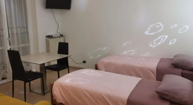 B&B La Terrazza, Book Bed and Breakfast Hoteller i Domodossola med parkering, Parkering