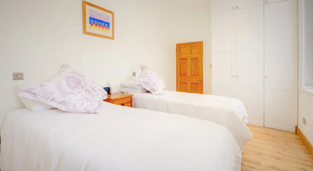 Luxury Apartments - Rodney Road
