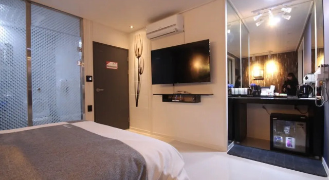 Geoje Island Sadeung K Self Check-in Motel, Забронировать Мотель Мотели Кодже, Мотель