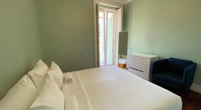 Двухместный номер Standard с балконом Green Heart Hostel