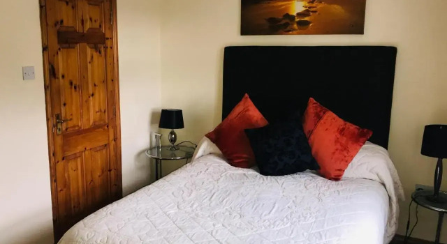 Hill Sea View Cottage, Book Vacation Home Cottages in County Cork, Cottage
