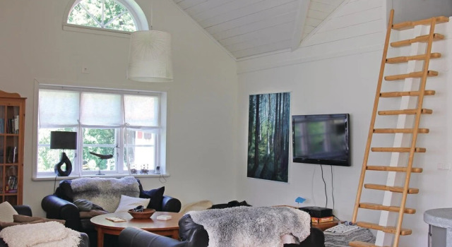 Stunning Home in Löttorp With 4 Bedrooms and Wifi, Varaa Hotelli Löttorp Kalmari